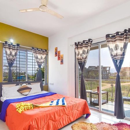 Empyrean Stays Ll Goodluck Bungalow Ll 2Bhk Ll Pool Ll Lonavala Exteriör bild