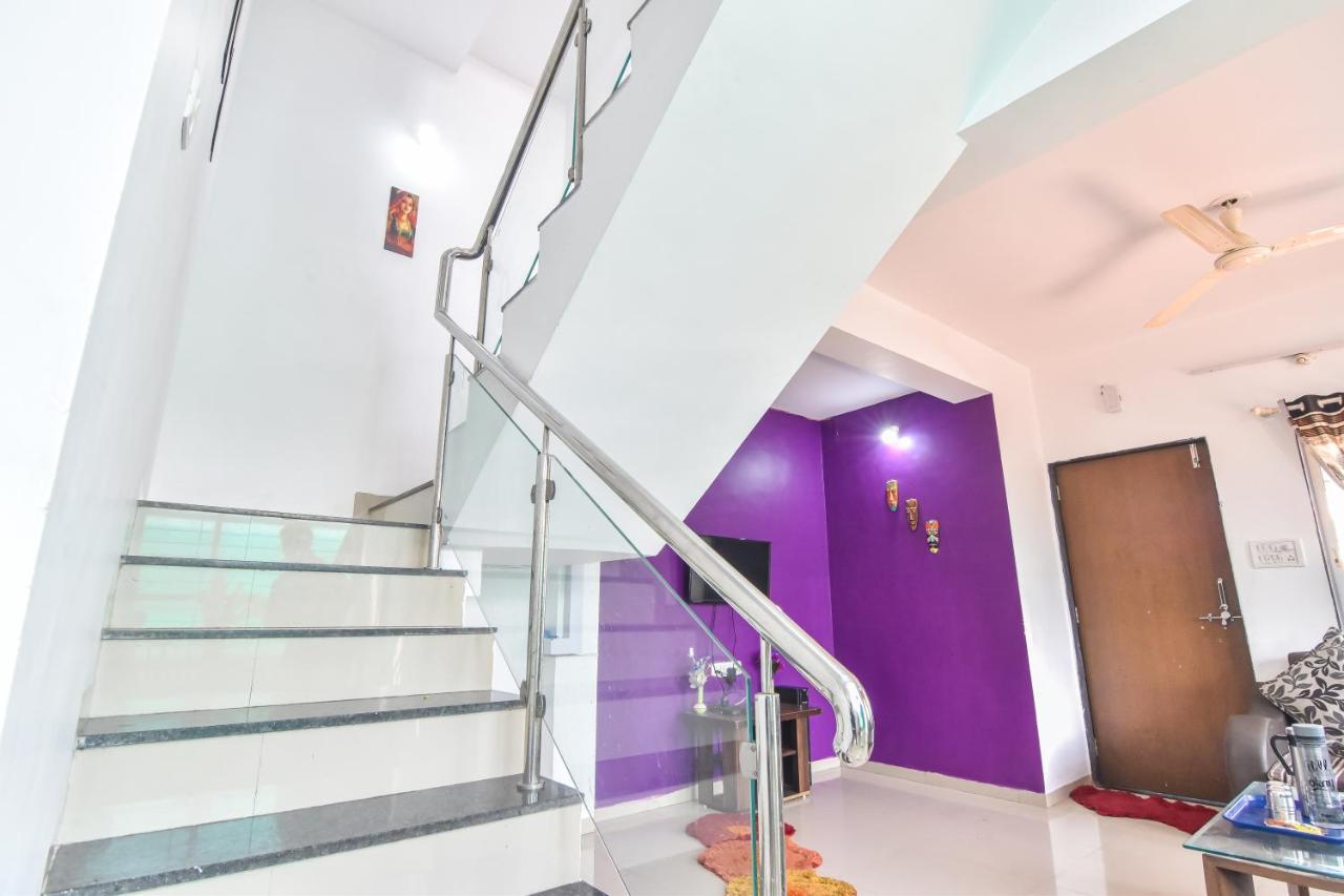 Empyrean Stays Ll Goodluck Bungalow Ll 2Bhk Ll Pool Ll Lonavala Exteriör bild